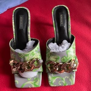 High Heeled Slides with thick metallic chain